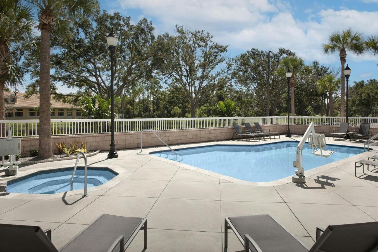 | Fairfield Inn & Suites by Marriott Sarasota Lakewood Ranch