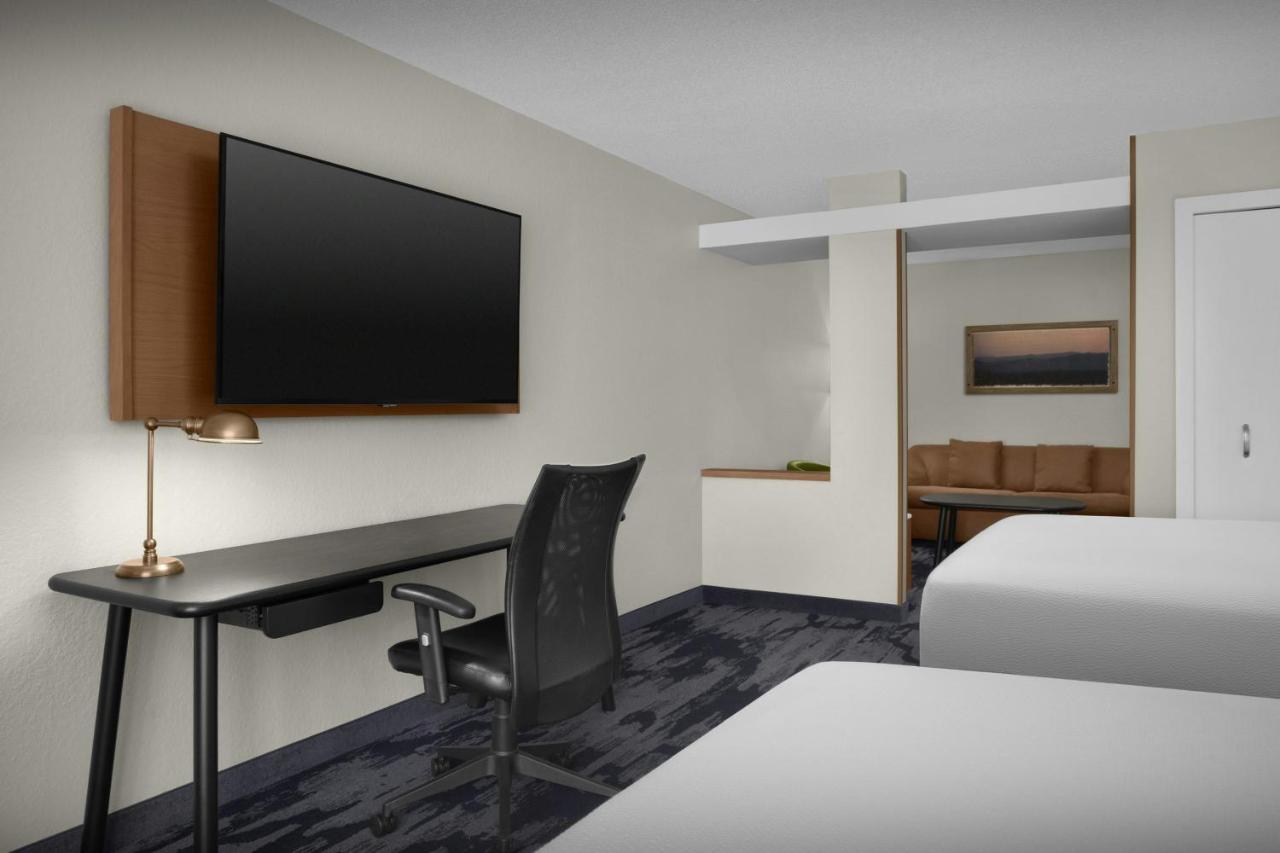 | Fairfield Inn & Suites by Marriott Sarasota Lakewood Ranch
