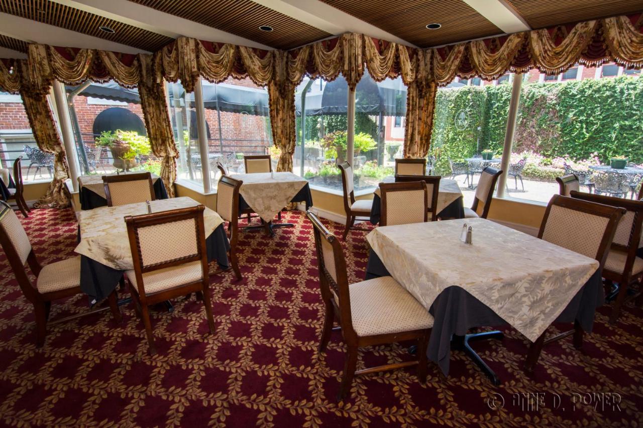 | The Guest House Historic Mansion