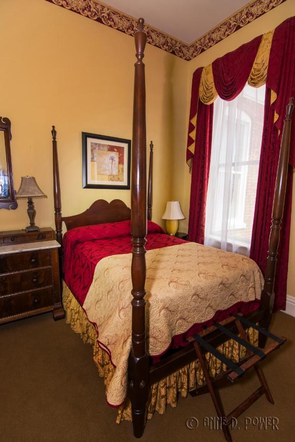 | The Guest House Historic Mansion