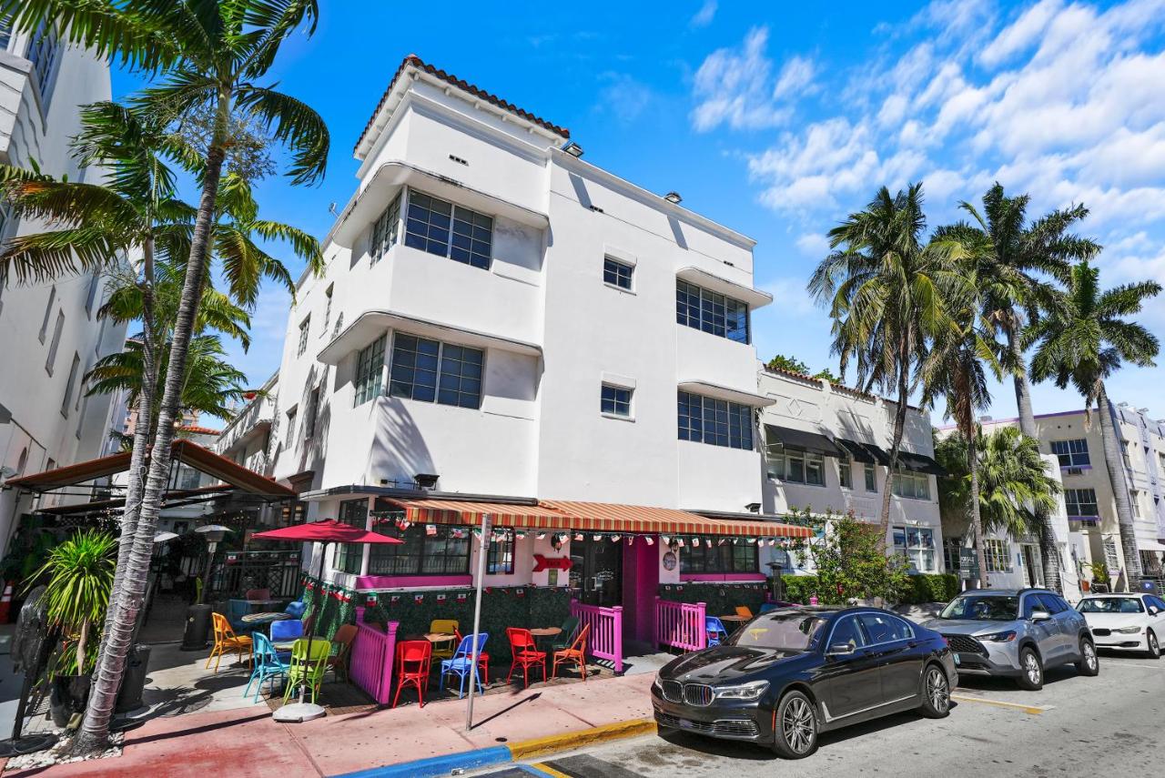 | Whitelaw Hotel