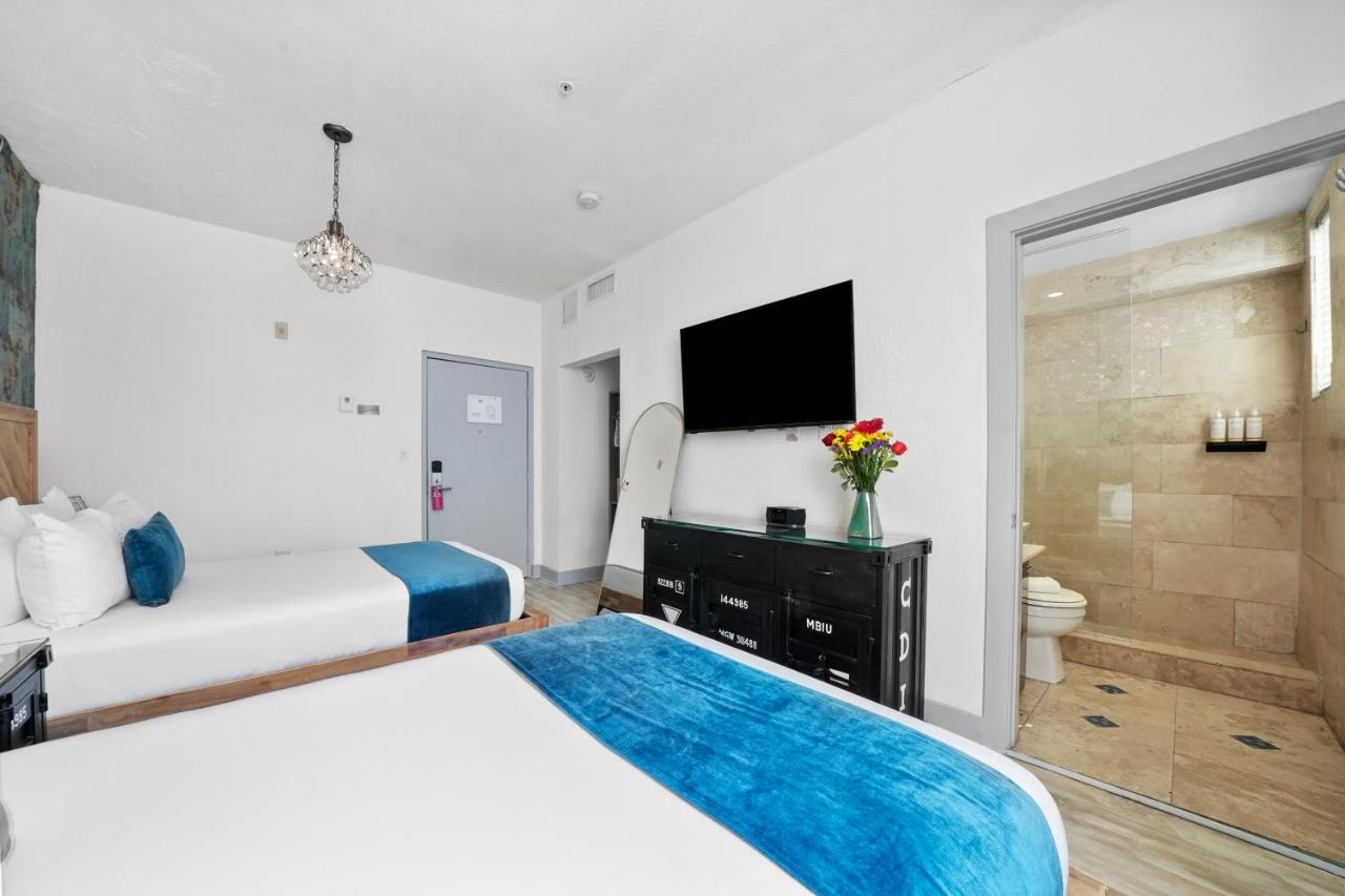 | Whitelaw Hotel