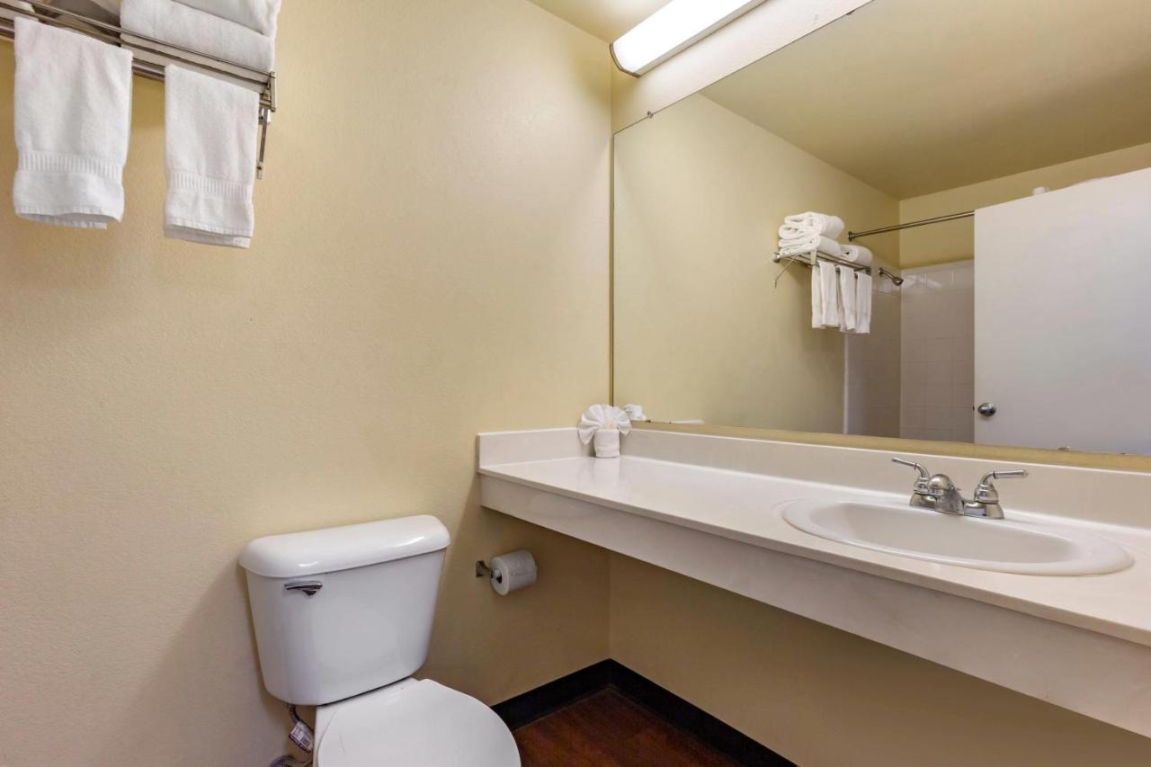 Queen Studio with Two Queen Beds - Non-Smoking at Suburban Studios Albuquerque Uptown