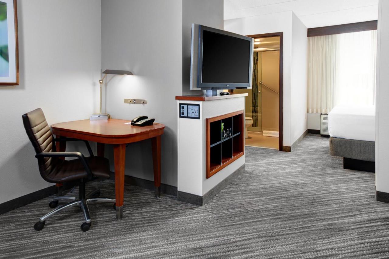 King Room with Roll-In Shower - Disability Access at Hyatt Place Charlotte Airport / Billy Graham Parkway