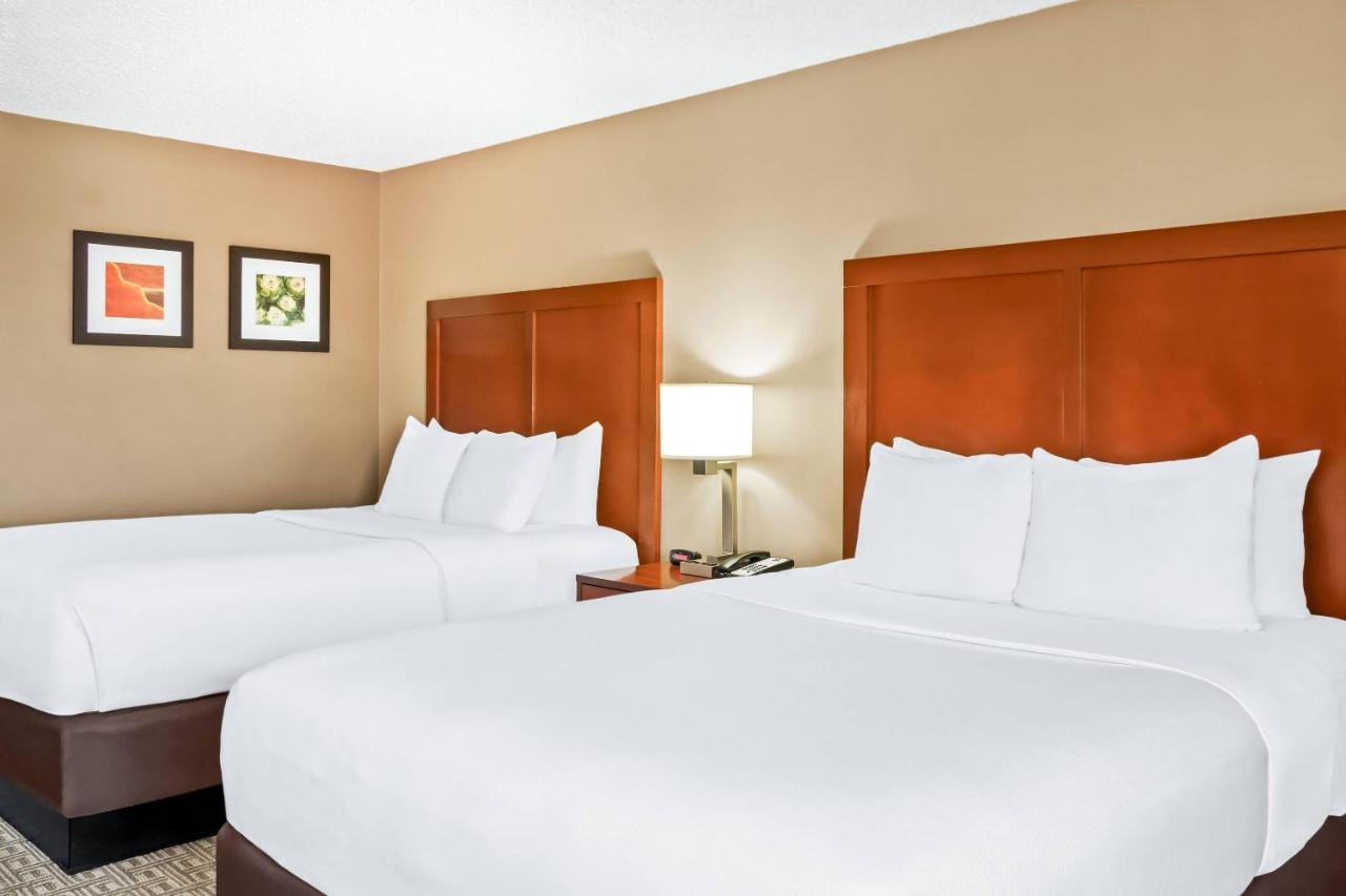 Queen Room with Two Queen Beds - Non-Smoking at Comfort Inn Santa Fe South