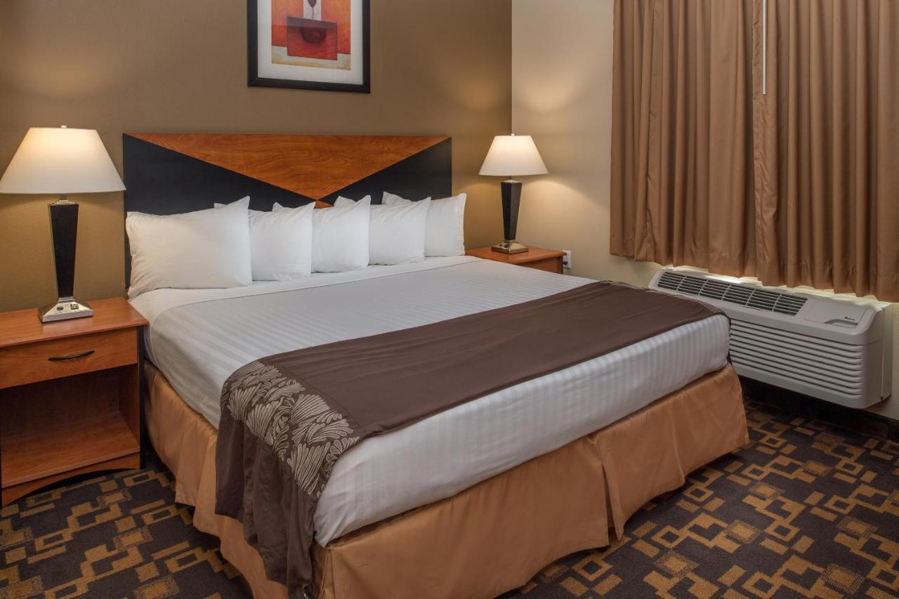 King Room at Best Western Kennewick Tri-Cities Center
