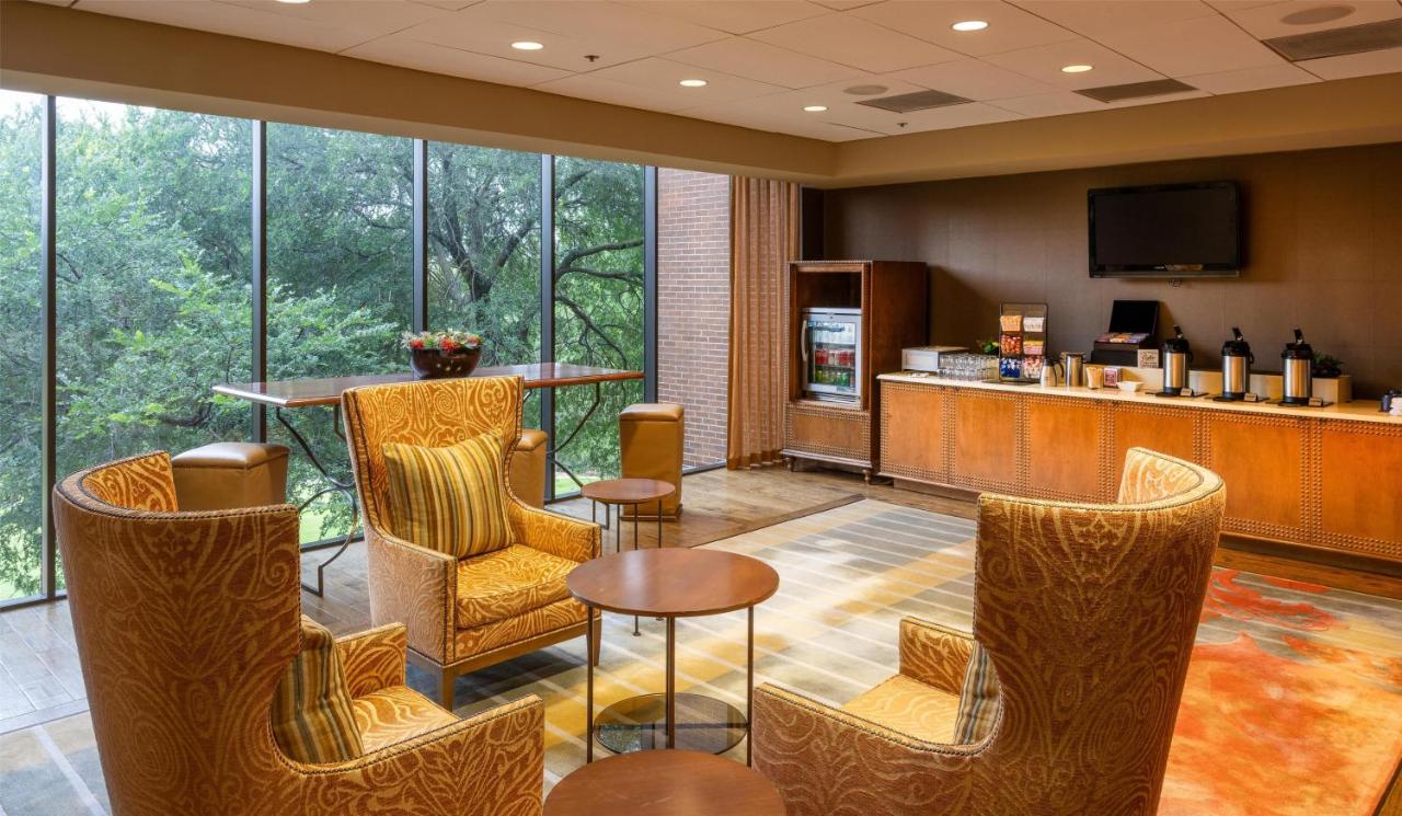 | Hilton DFW Lakes Executive Conference Center