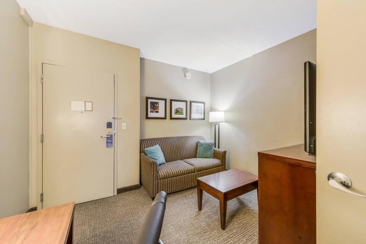 Double Suite with Two Double Beds - Non Smoking at Comfort Suites Chicago O'Hare Airport