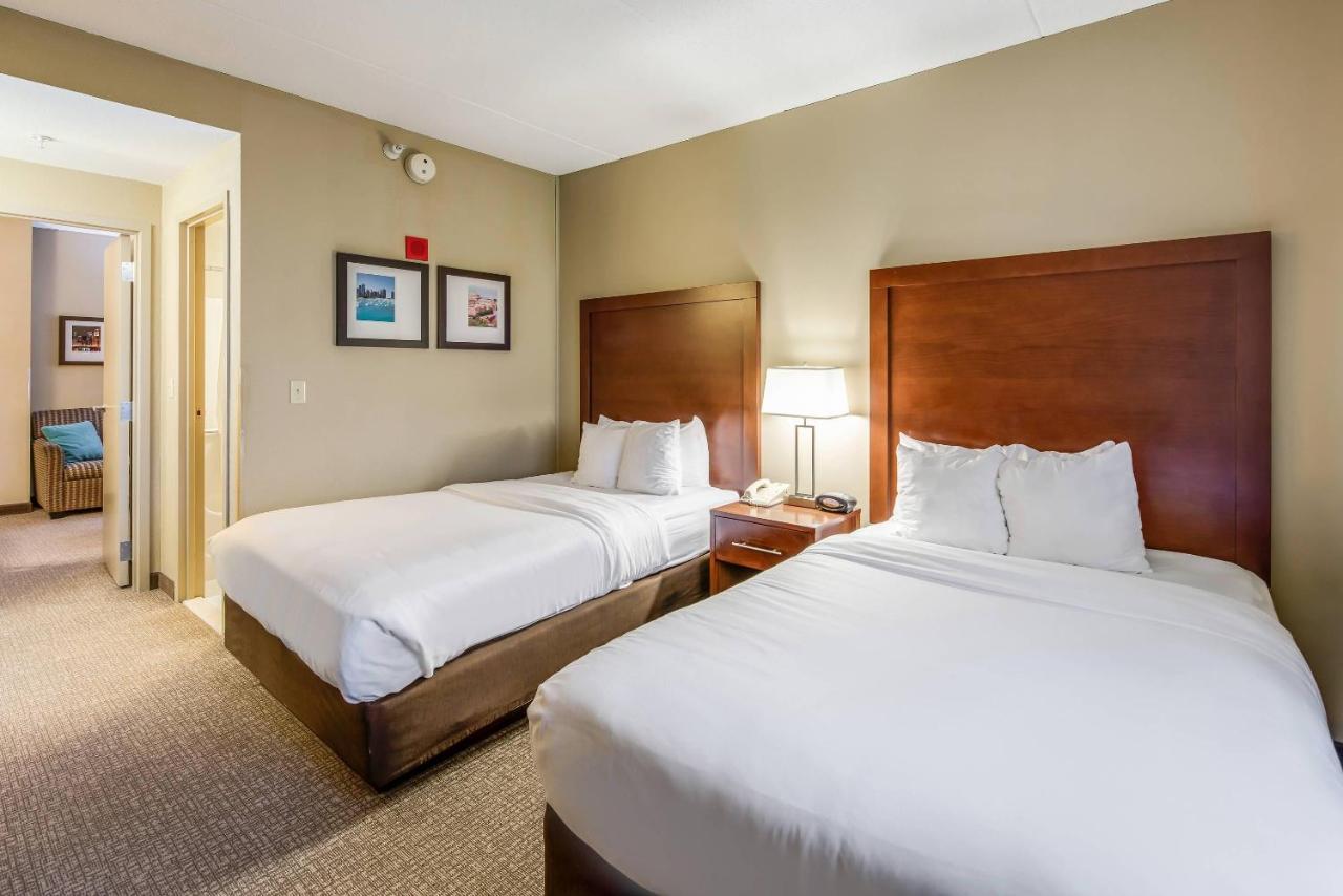 Double Suite with Two Double Beds - Non Smoking at Comfort Suites Chicago O'Hare Airport