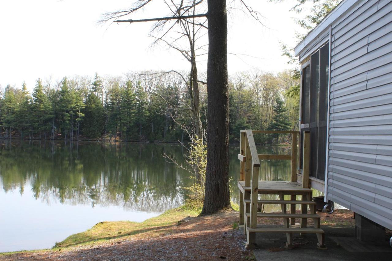 | Alpine Lake Lakefront Park Model 4
