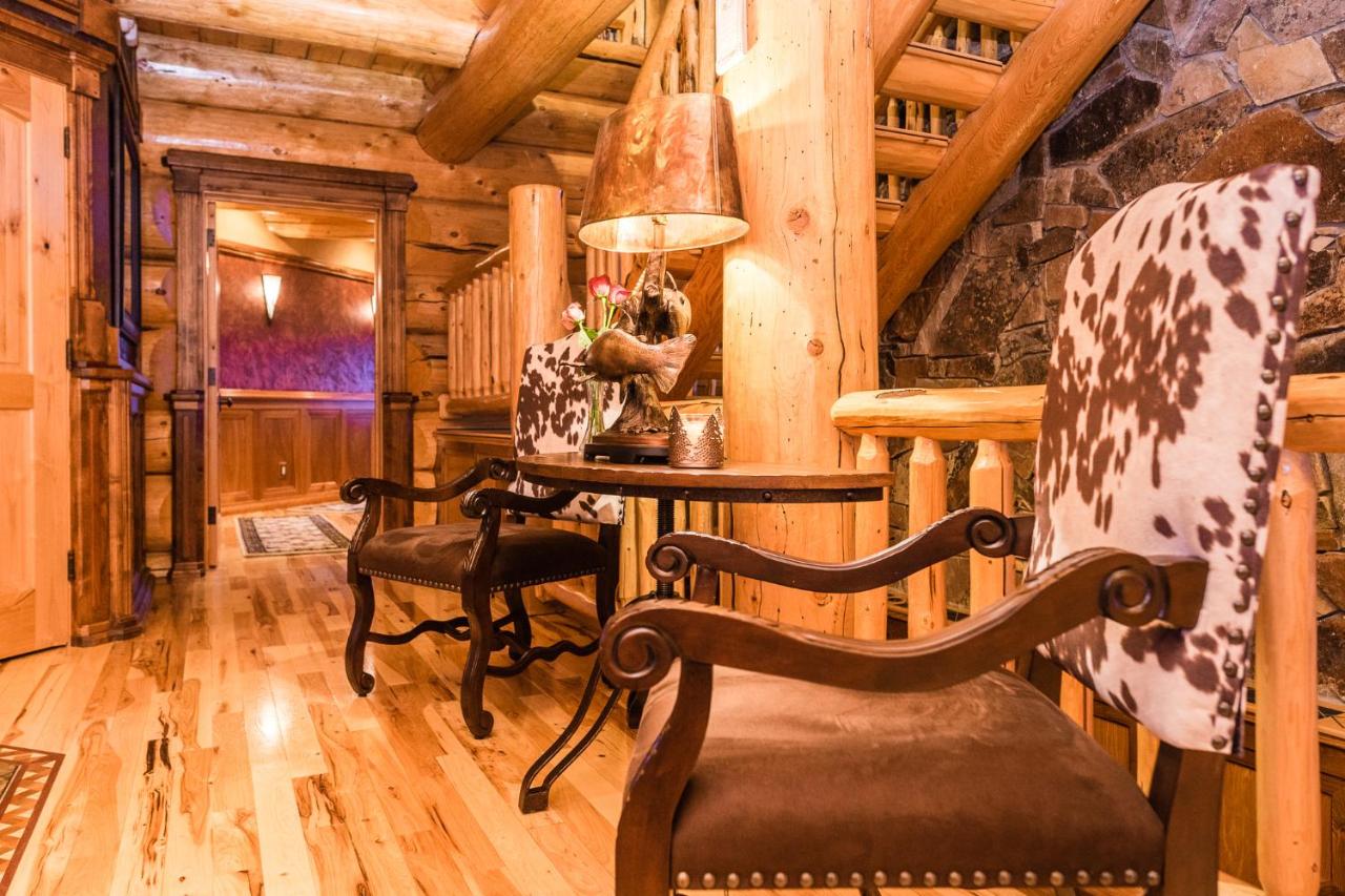 | Coyote Bluff Estate