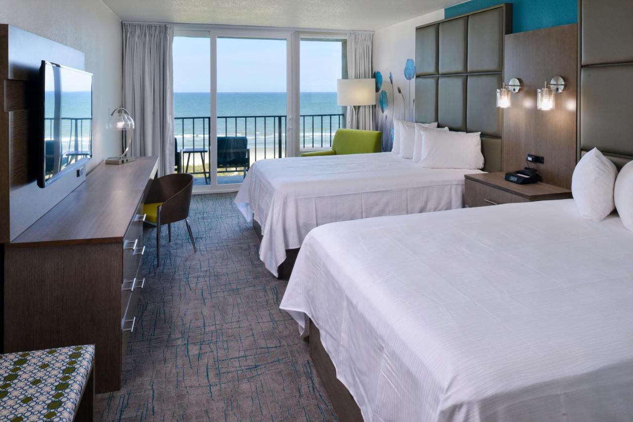 | Cabana Shores Hotel