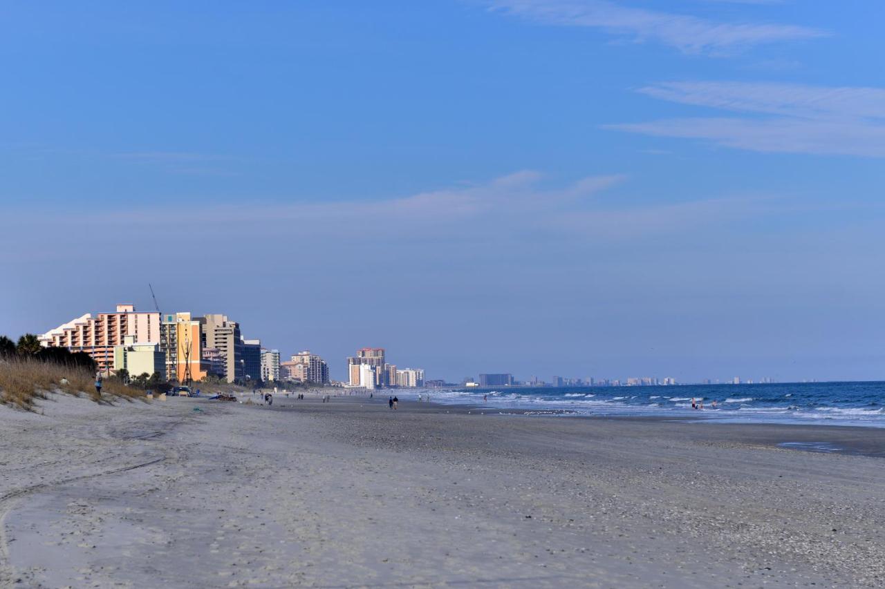 | Cabana Shores Hotel