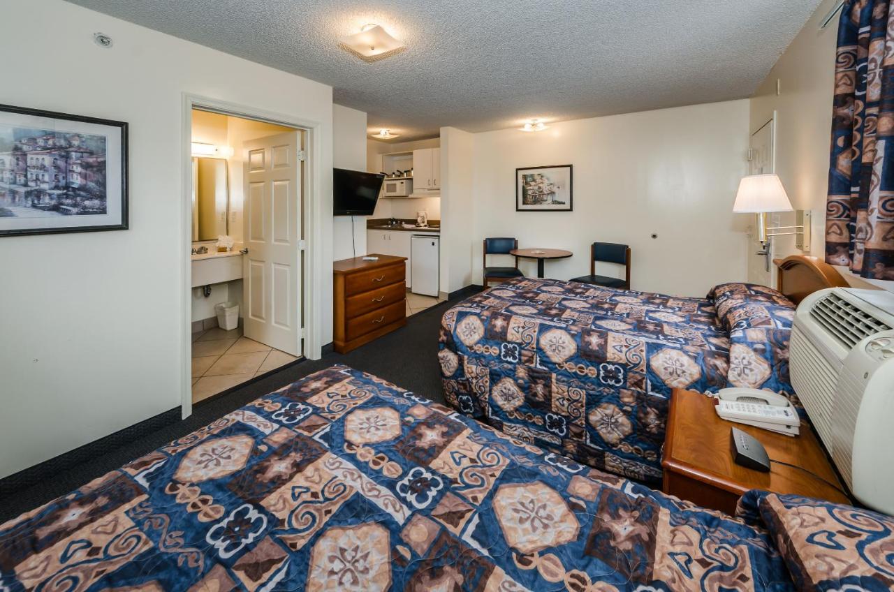 Standard Double Smoking, Kitchenette at Tampa Bay Extended Stay Hotel