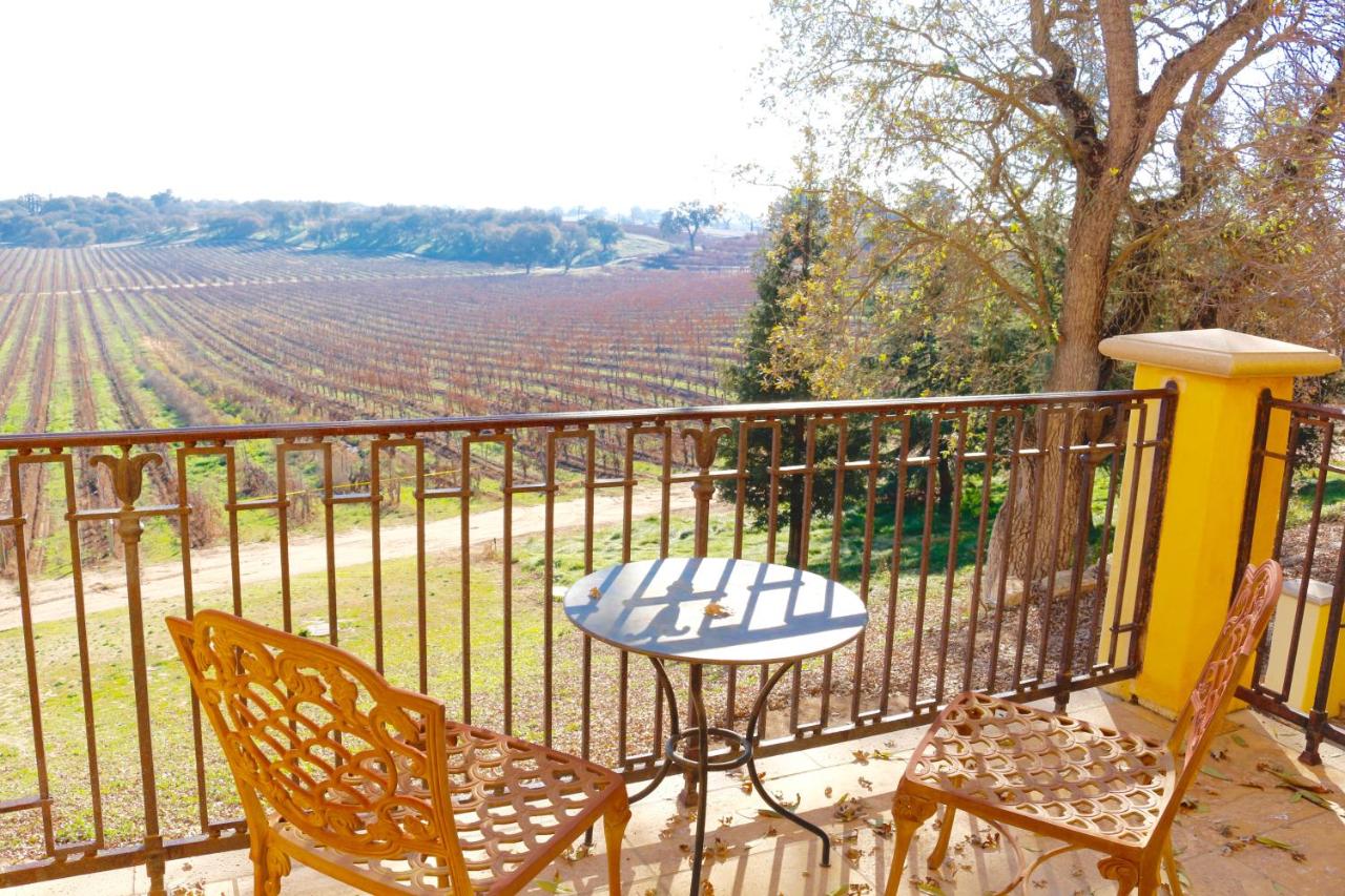 | CaliPaso Winery & Villa