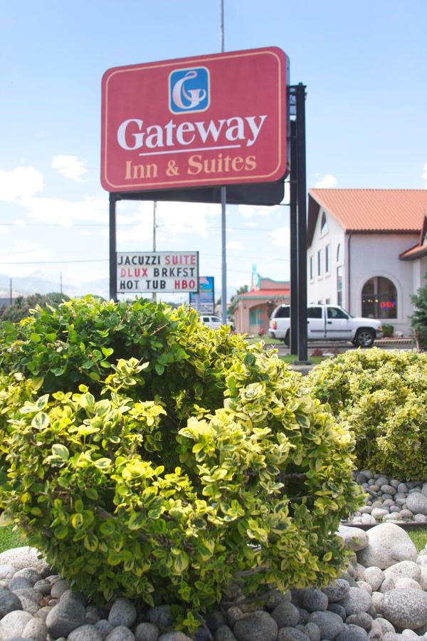  | Gateway Inn and Suites