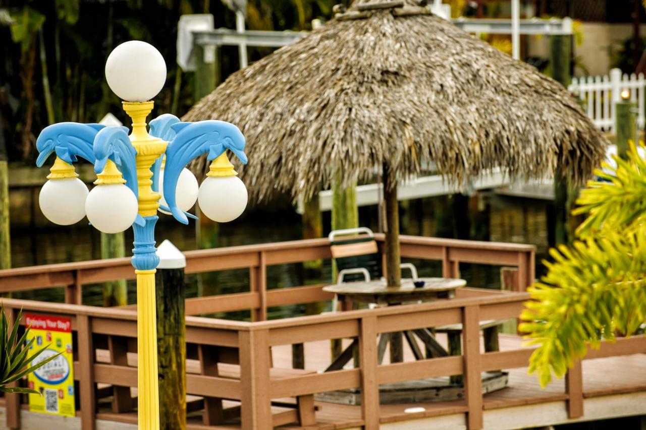 | Bayview Plaza Waterfront Resort