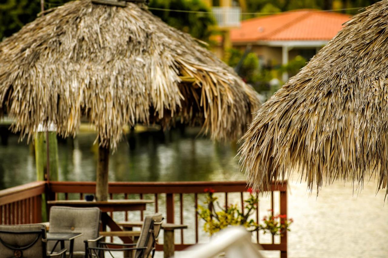 | Bayview Plaza Waterfront Resort