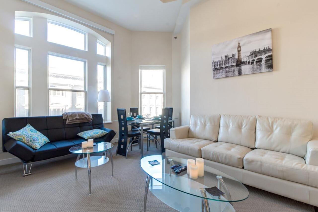 | Heaven on Washington Fully Furnished Apartments