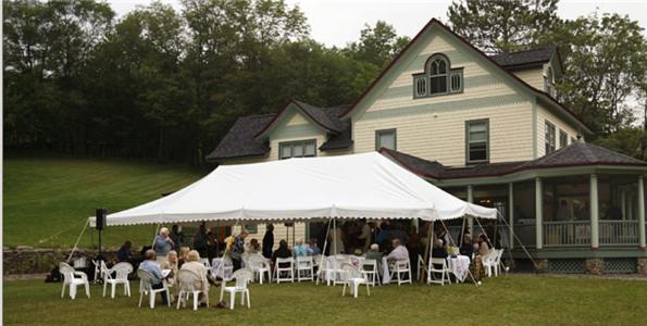 | Breezy Hill Inn