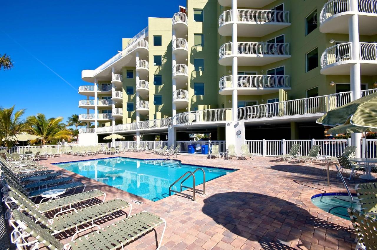 | Crystal Palms Beach Resort - No Resort Fees