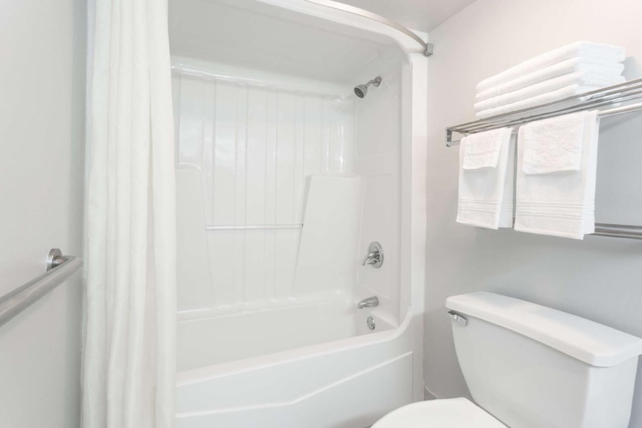 Double Room with Two Double Beds - Second Floor/Non-Smoking at Super 8 by Wyndham Adel GA I-75
