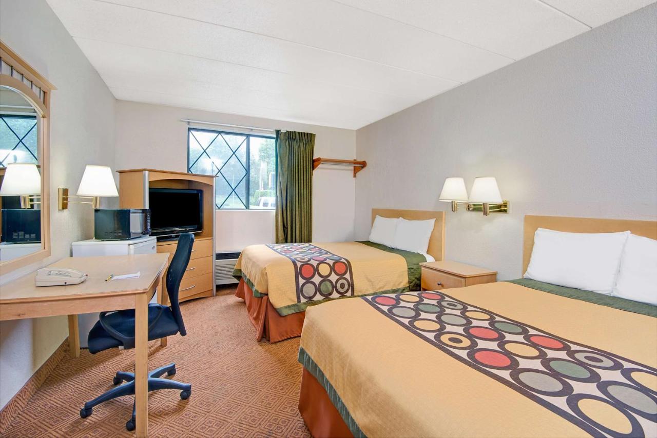 Double Room - Mobility Access/Non-Smoking at Super 8 by Wyndham Stamford/New York City Area