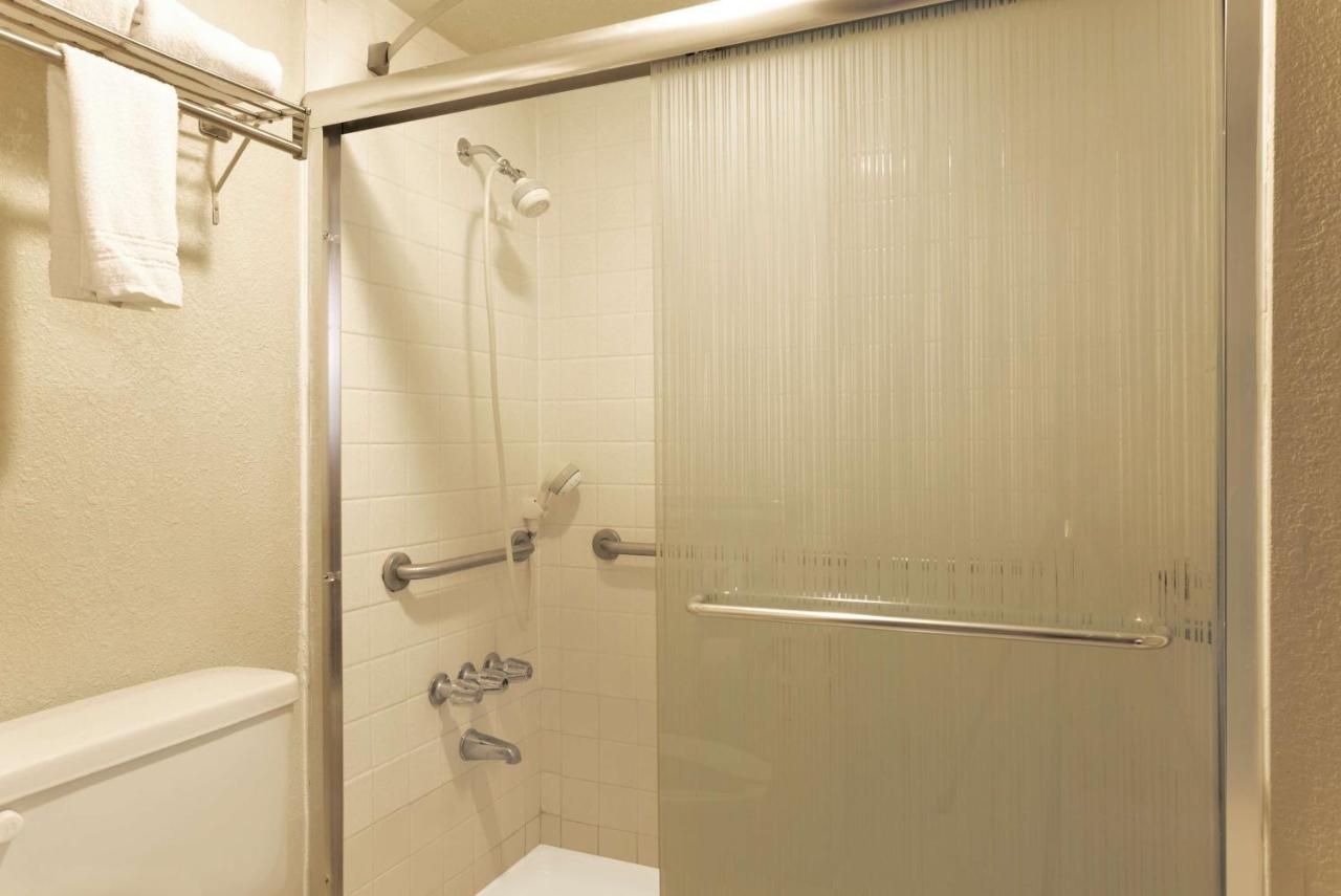 Deluxe Double Room with Two Double Beds - Non-Smoking at Days Inn by Wyndham Forsyth