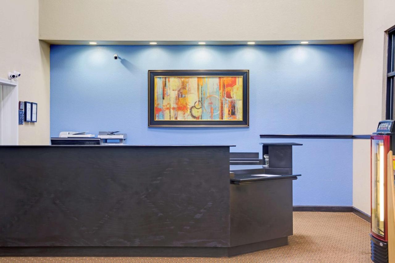 Double Room with Two Double Beds - Smoking at Days Inn by Wyndham Lawrenceville