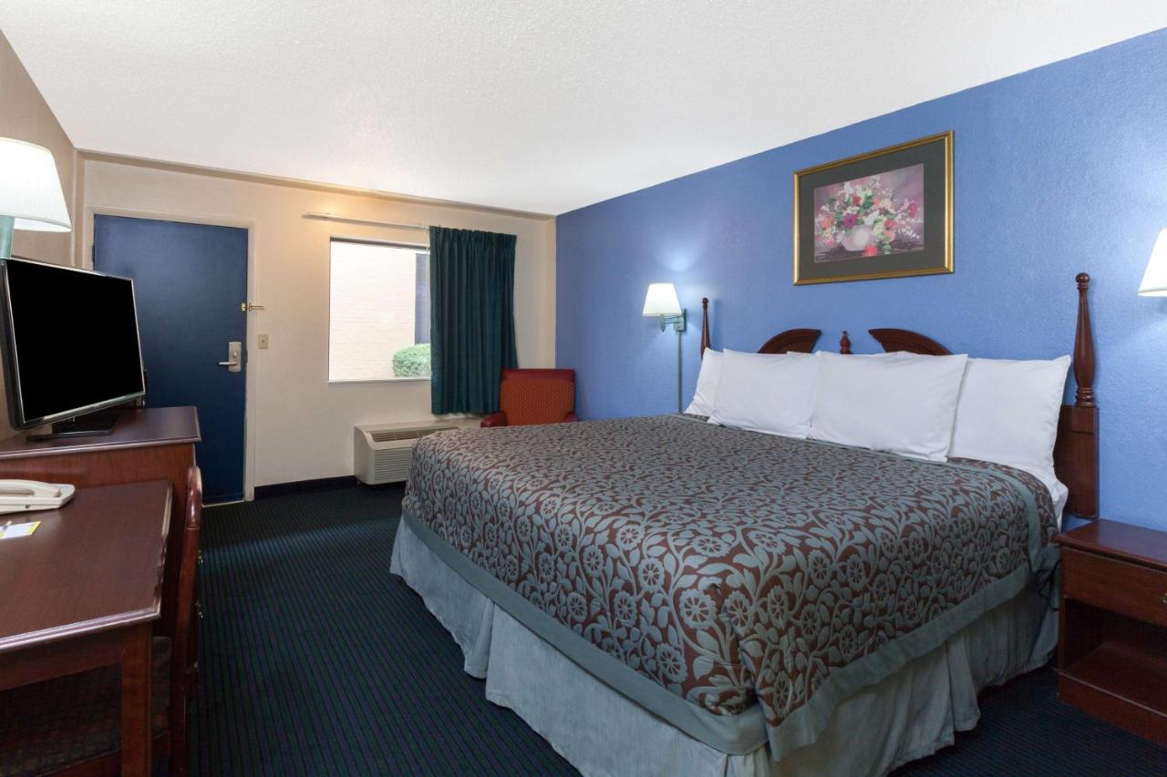 Deluxe Double Room with Two Double Beds - Non-Smoking at Days Inn by Wyndham Oklahoma City Fairground