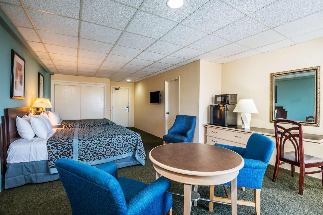Double Room with Balcony and Side View at Days Inn by Wyndham Atlantic City Oceanfront-Boardwalk