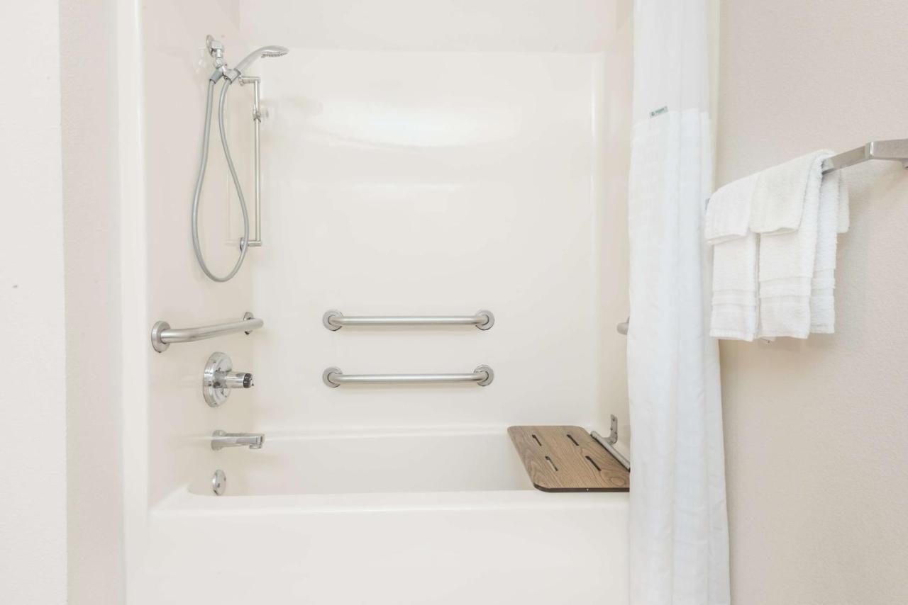 King Room - Disability Access/Non-Smoking at Days Inn by Wyndham Montgomery