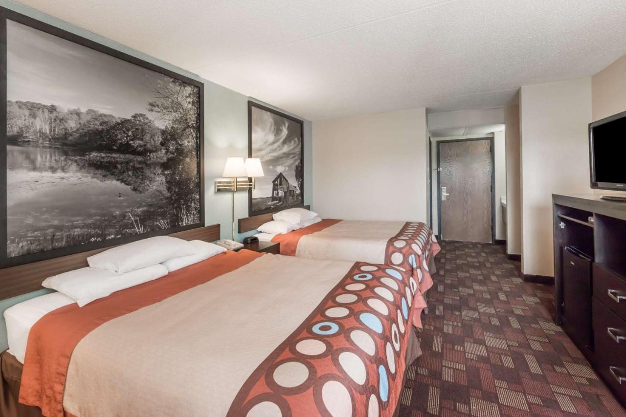 Queen Room with Two Queen Beds - Pet Friendly/Non-Smoking at Super 8 by Wyndham Luverne