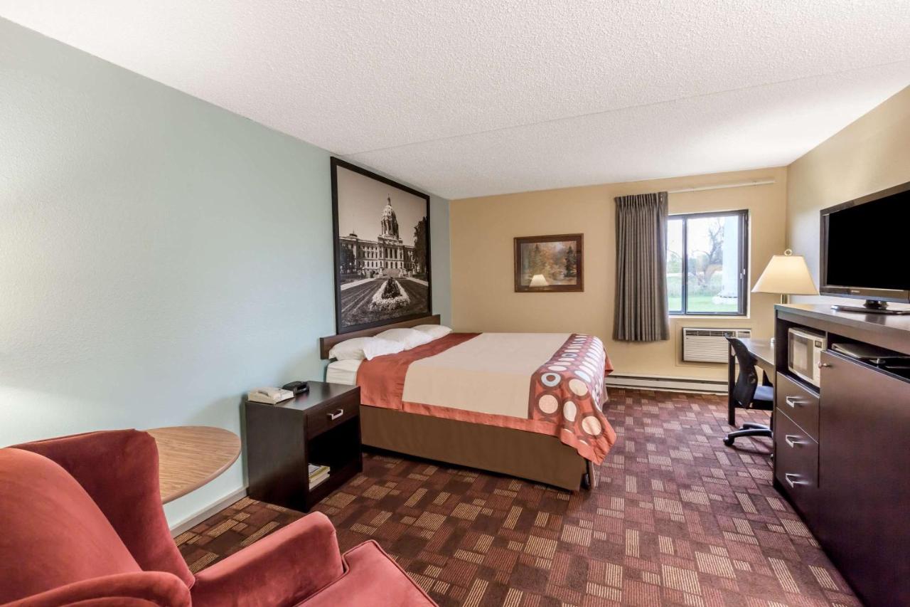 King Room - Non-Smoking at Super 8 by Wyndham Luverne