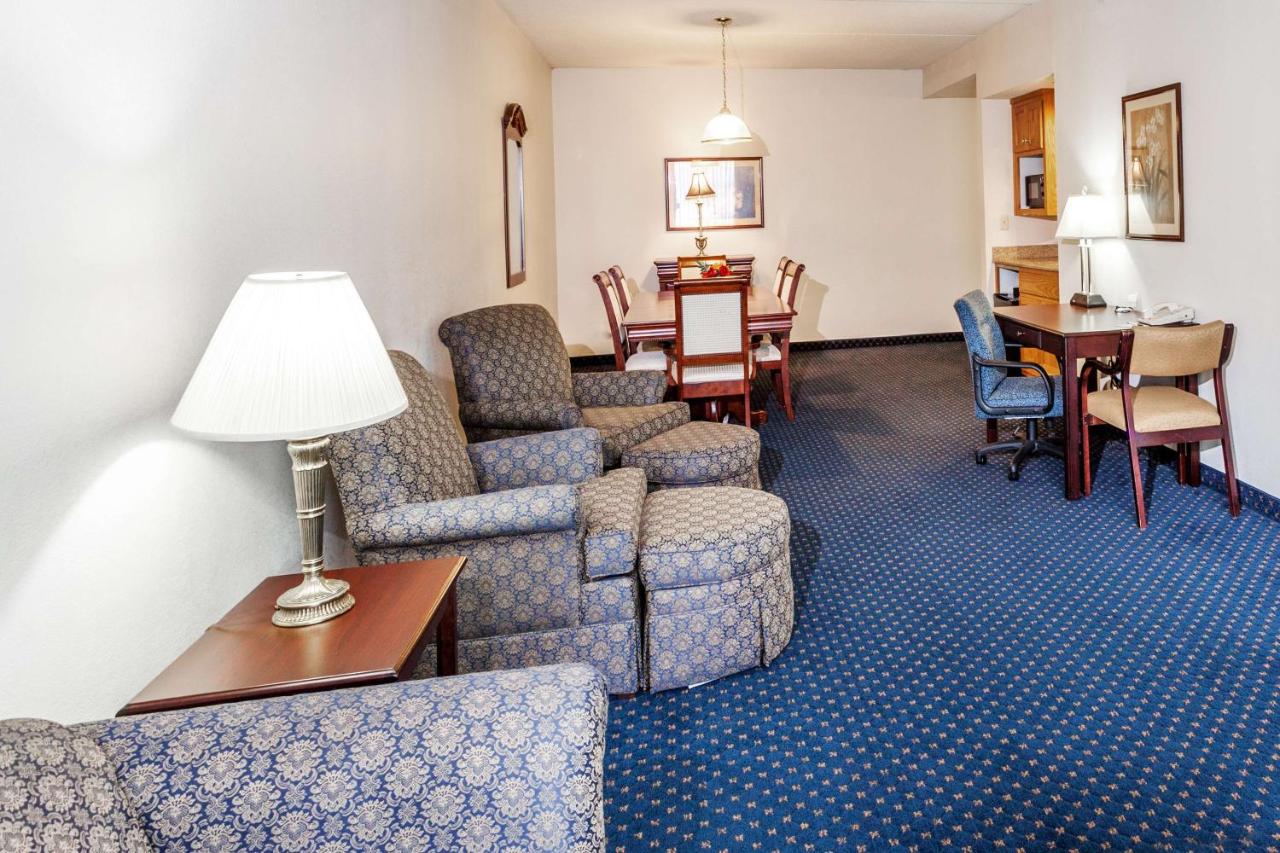 King Studio Suite - Non-Smoking at Wingate by Wyndham Atlanta/Six Flags Austell