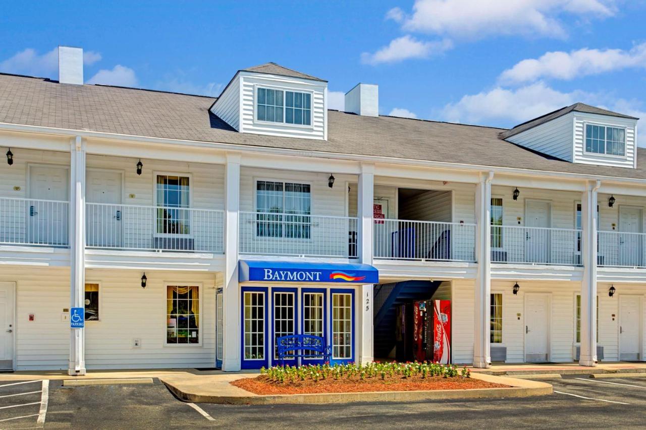 King Room - Non-Smoking at Baymont by Wyndham Smithfield