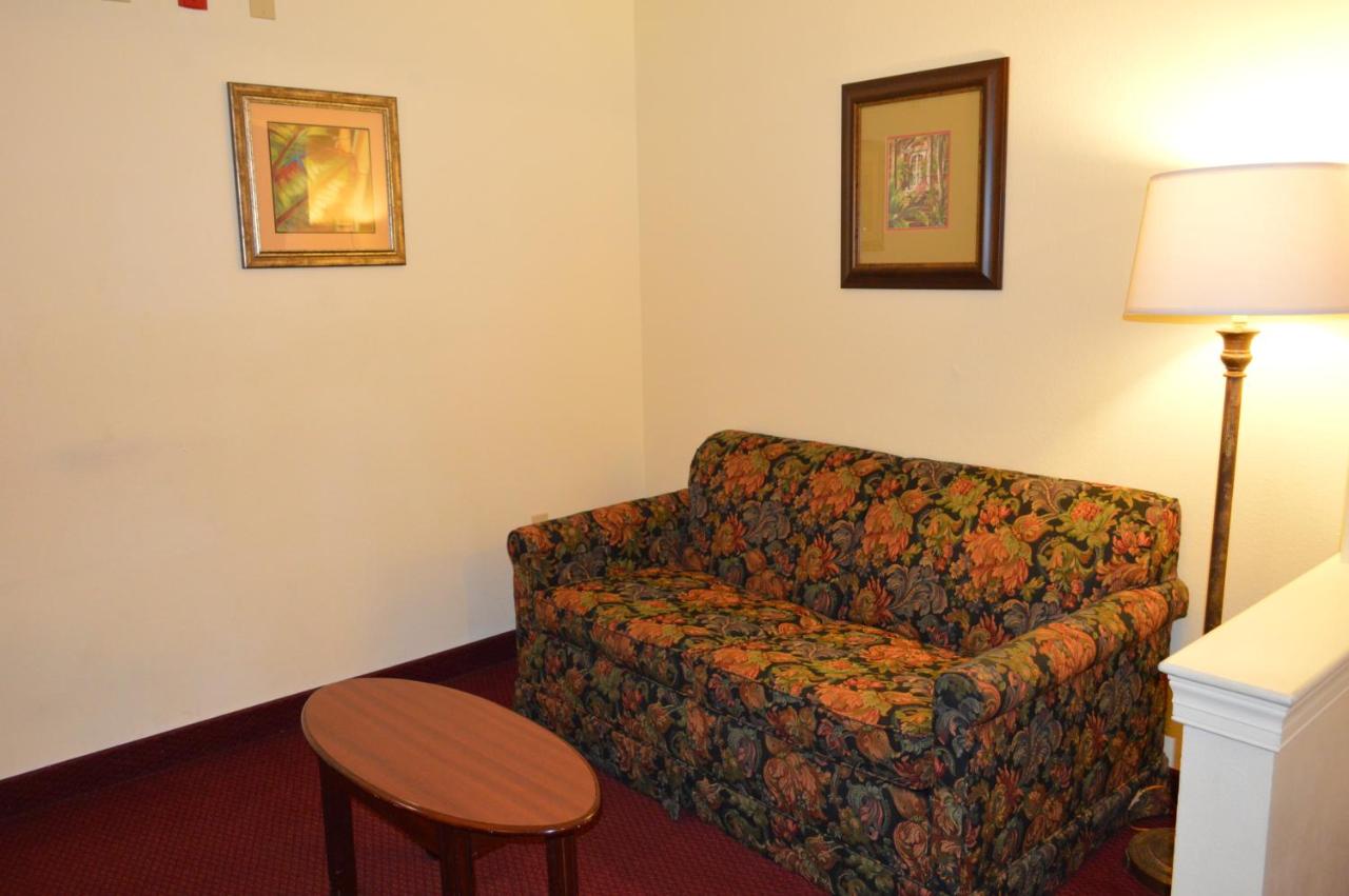 Executive King Room at Opal Hotel & Suites