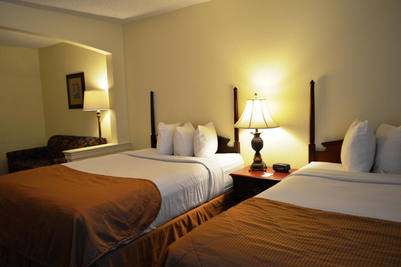 Executive Two Queen at Opal Hotel & Suites