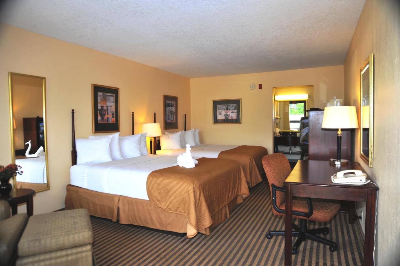 Standard Two Queen Beds at Opal Hotel & Suites