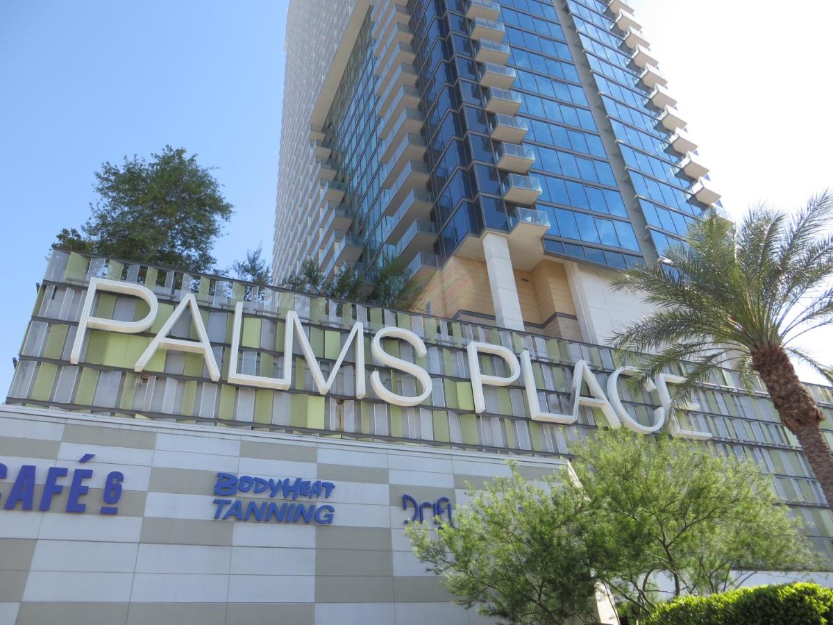  | Palms Place 33rd Floor with Mountains Views
