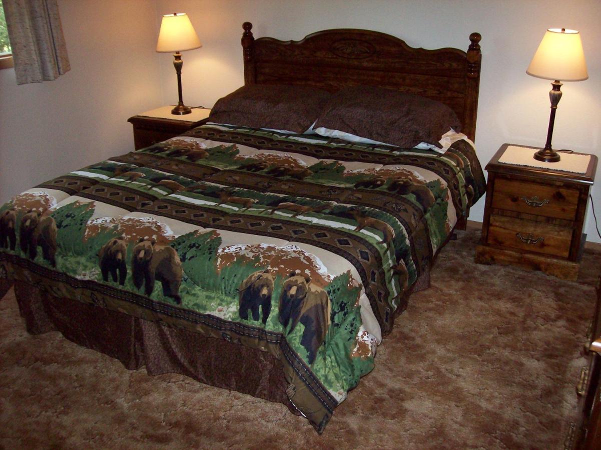 | Alaska's Kenai Jim's Lodge & Guide Service
