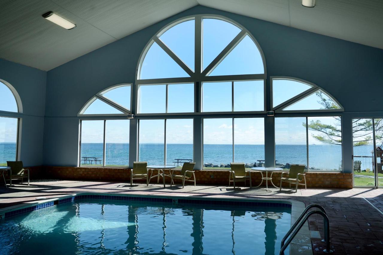  | Baymont by Wyndham St. Ignace Lakefront