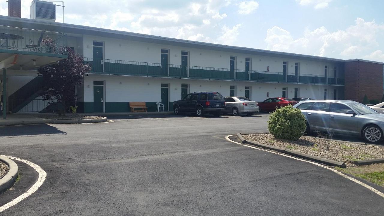| Huntingdon Motor Inn
