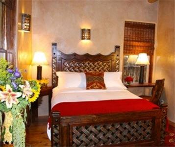| Antigua Inn