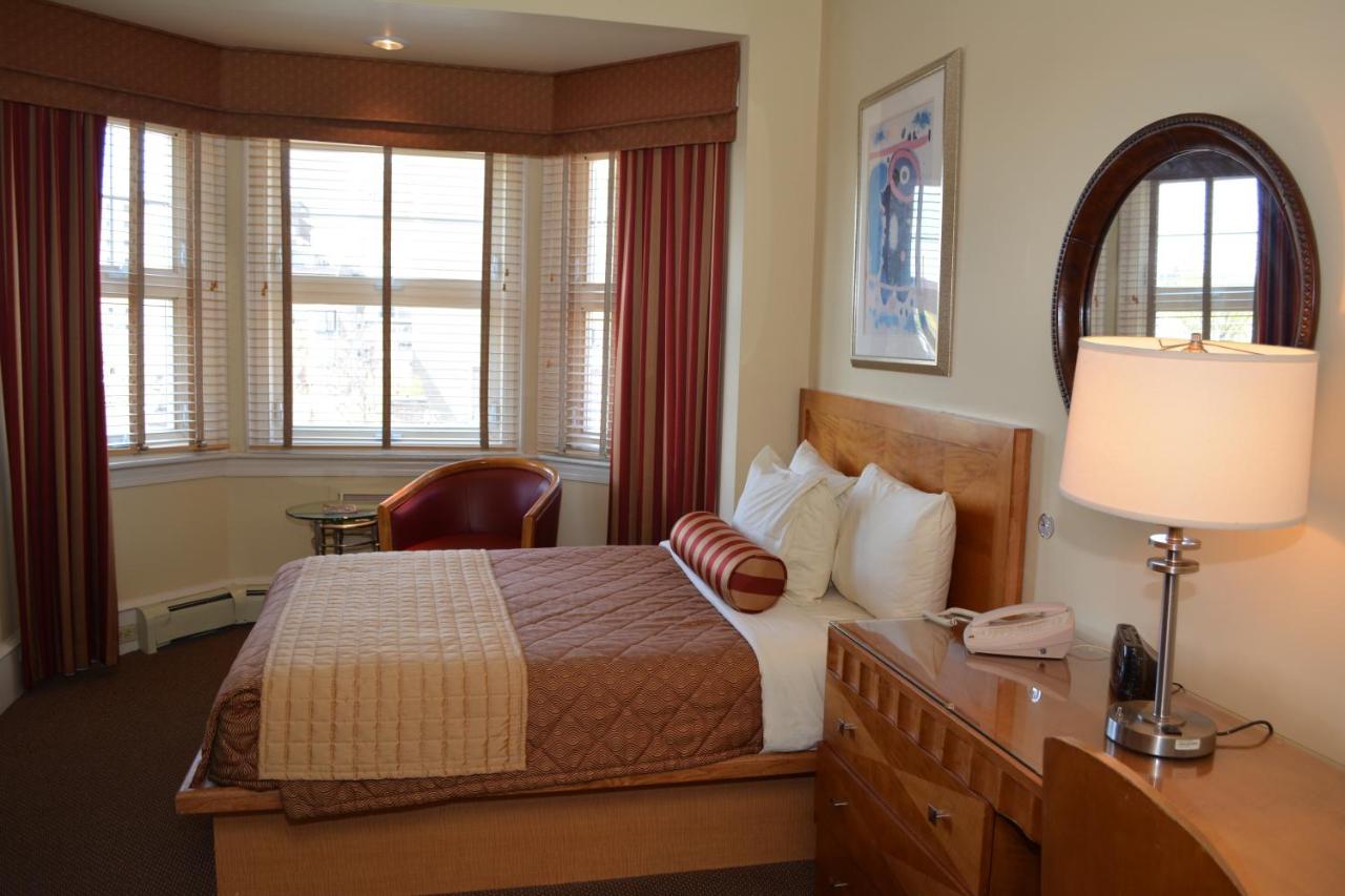 Personal Single Twin at Alexander Inn
