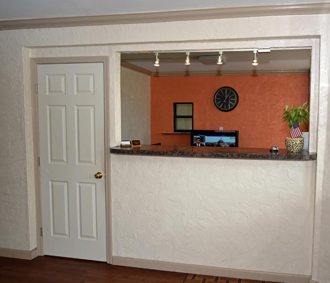 | Bonifay Inn