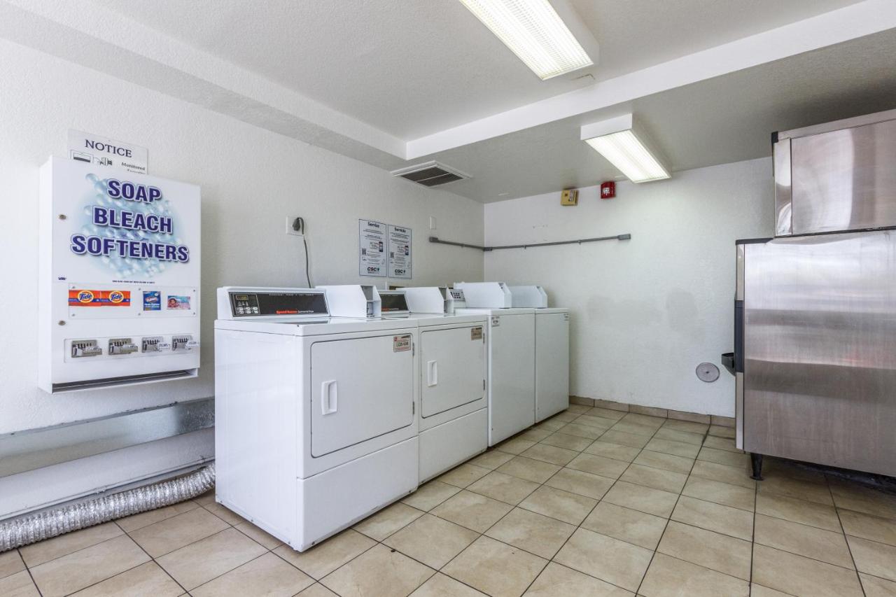 | Motel 6 Tempe, AZ Phoenix Airport Priest Dr