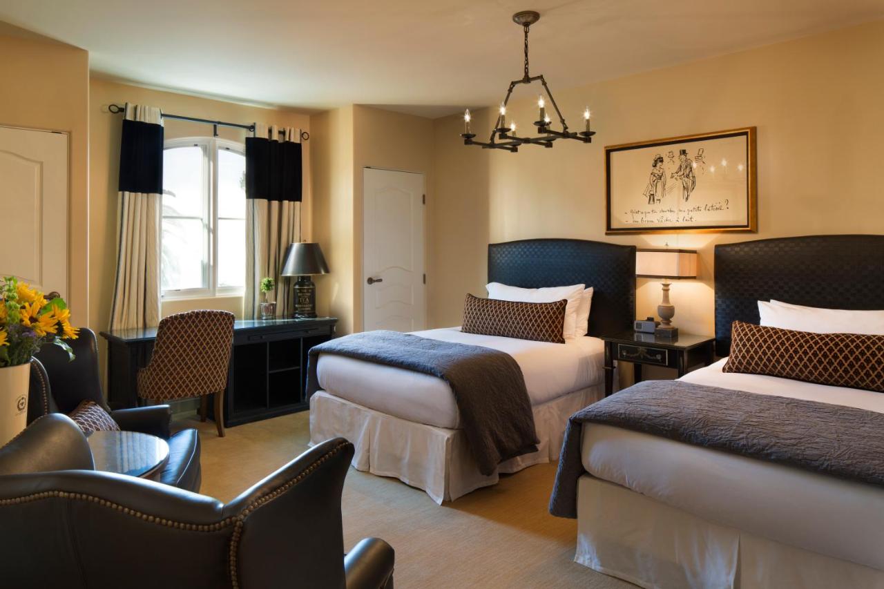 Deluxe Room at Enchanté Boutique Hotel
