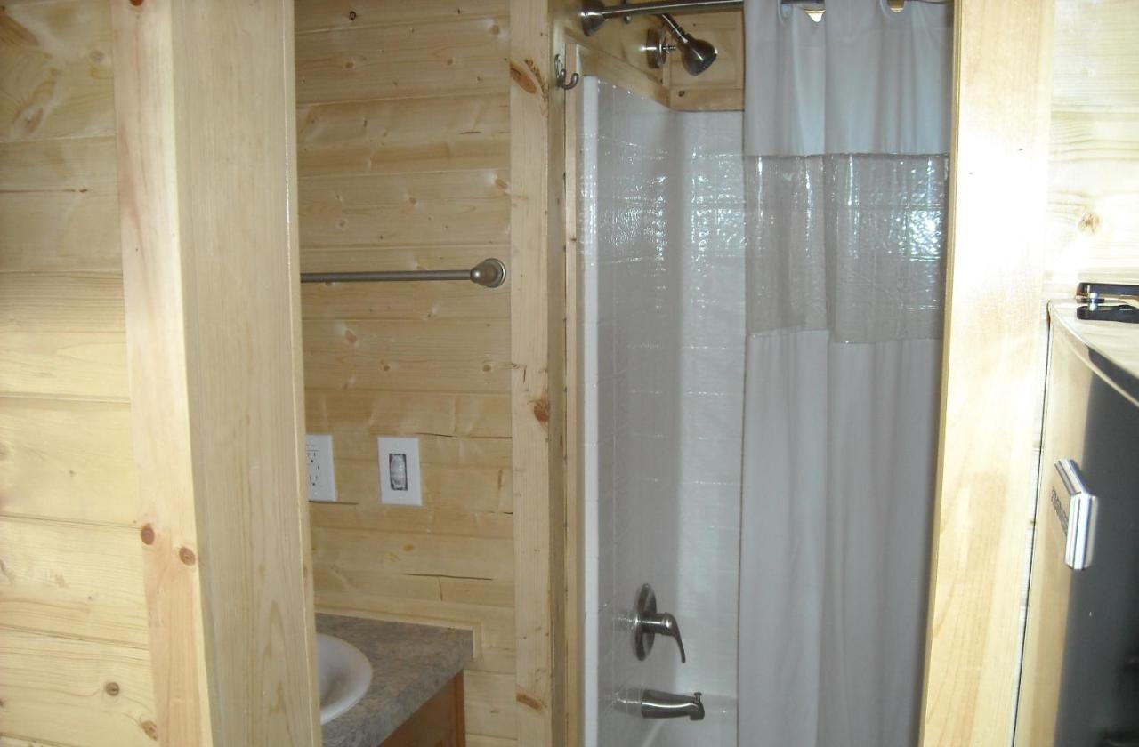 | Yosemite Lakes Cottage 47