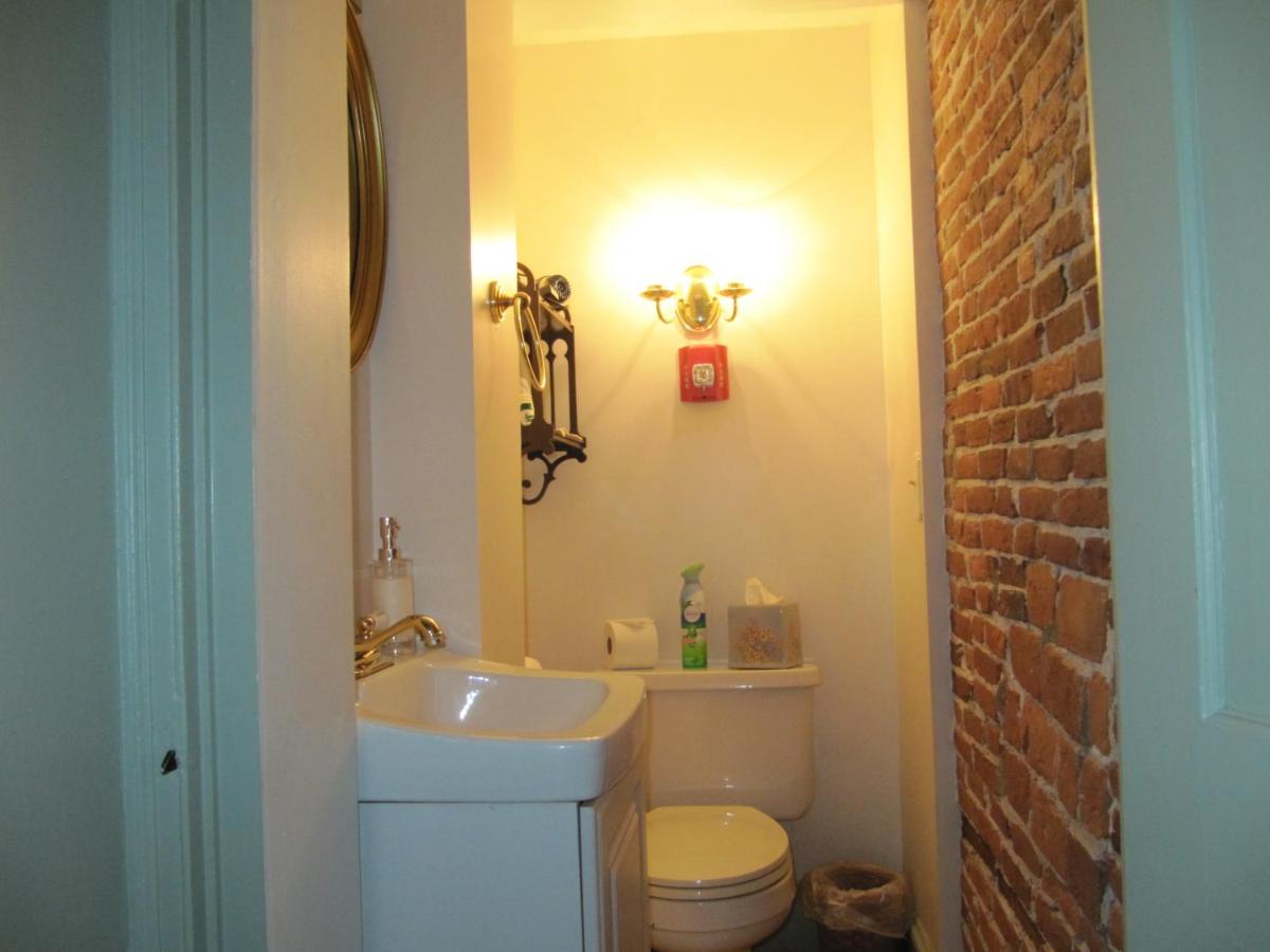  | William's Grant Inn Bed and Breakfast